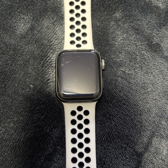 Apple Watch SE (1st gen) GPS